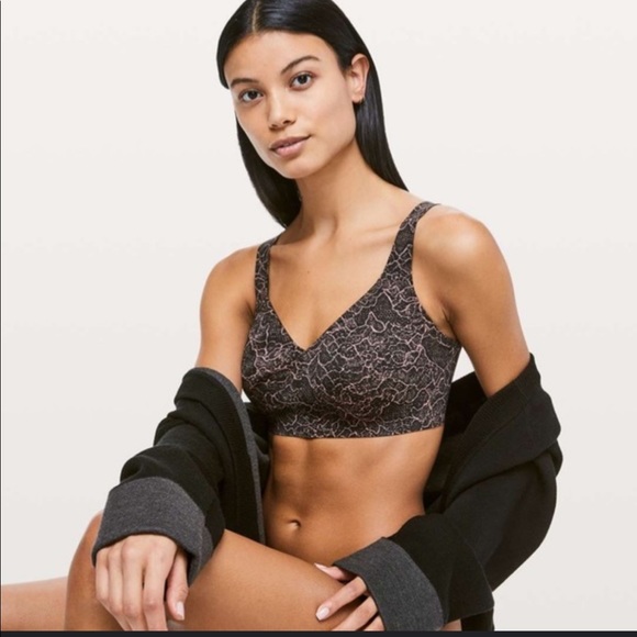 lululemon like nothing bra